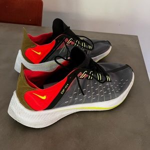 Nike Mens EXP-X14